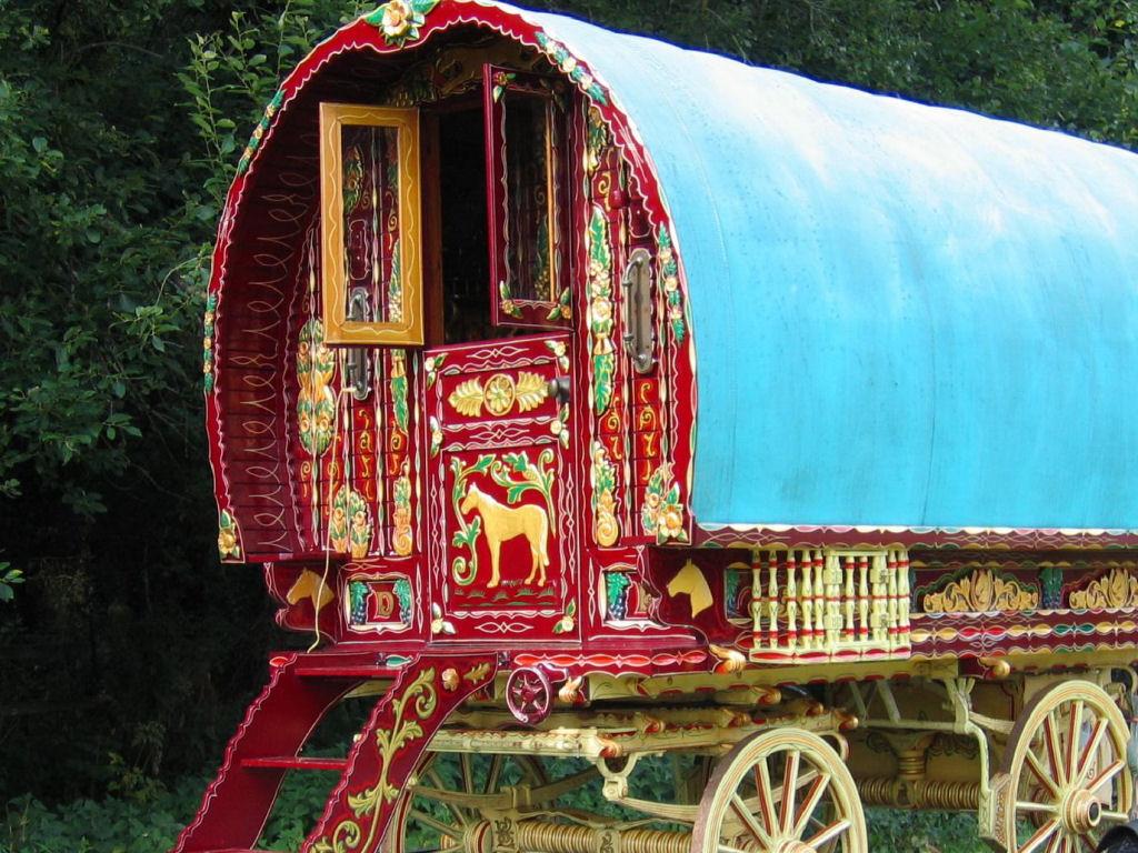 Emma Hill Looking for Vintage Gypsy Caravans