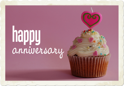 happy+anniversary+cupcake.png
