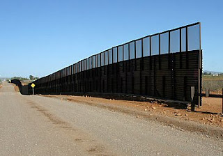 http://www.godsworldphotography.org/arizona/basic20/border%20end2.jpg