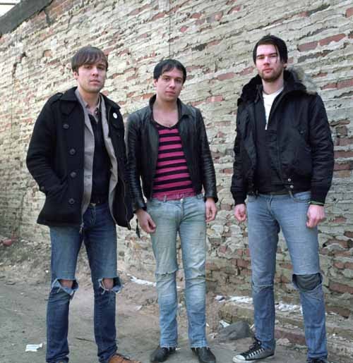 Live Review The Cribs at The Garage FADED GLAMOUR