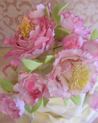 It seems that our brides are in love with peonies this spring This wedding It seems that our brides are in love with peonies this spring This wedding