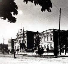 [licej+korol+ferd+1.bmp]