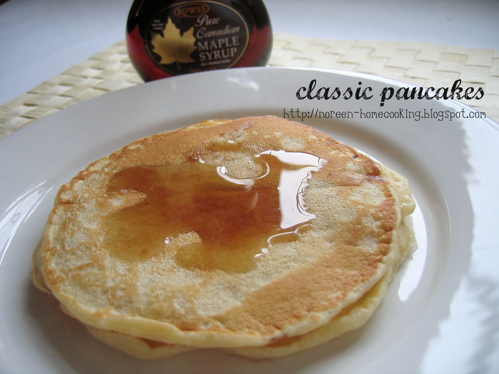 [classic+pancakes+pic.jpg]
