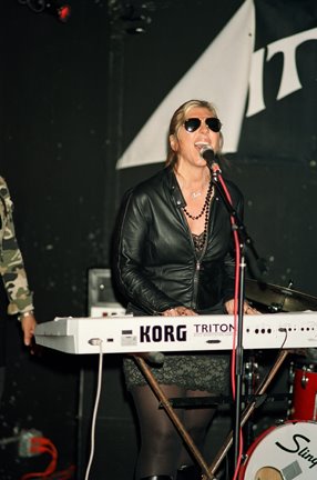 [EN-KF-12-07-2-hj2.JPG]