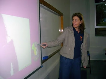 Lousa digital, carteiras eletrônicas e animações em 3D: ferramentas da escola do futuro.