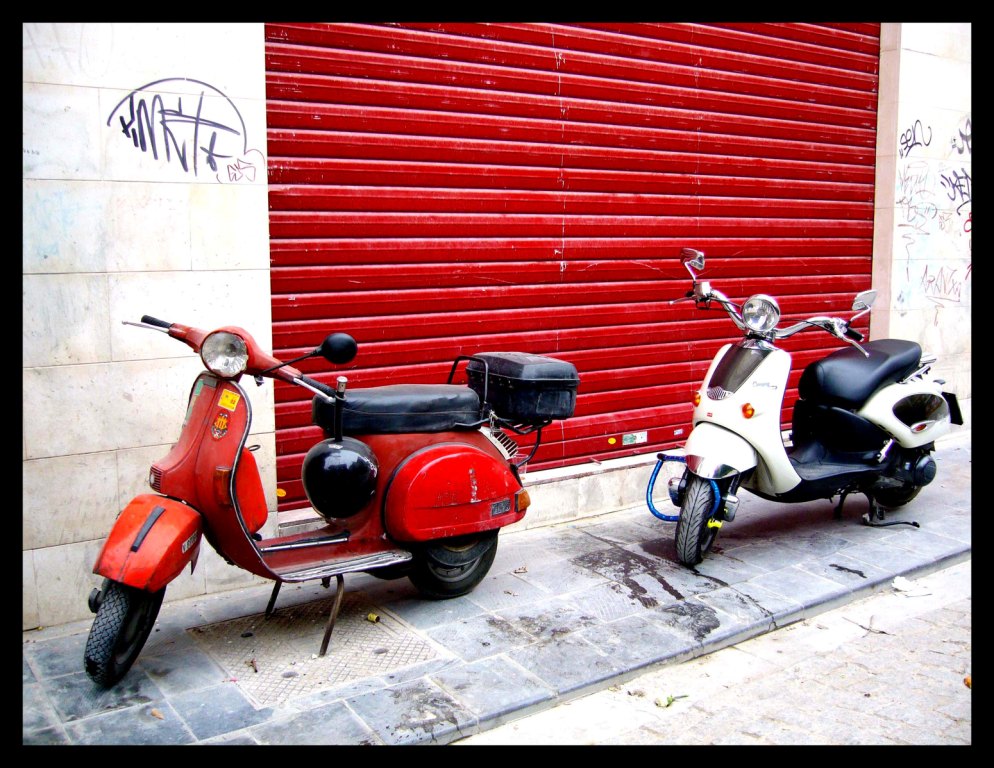[vespas.jpg]