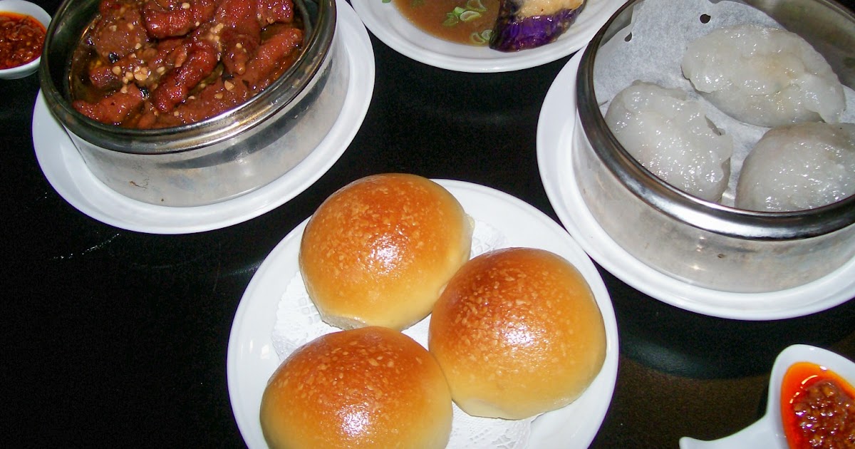 Dining Dish: Chinese Food on Christmas – Dinner and a Movie