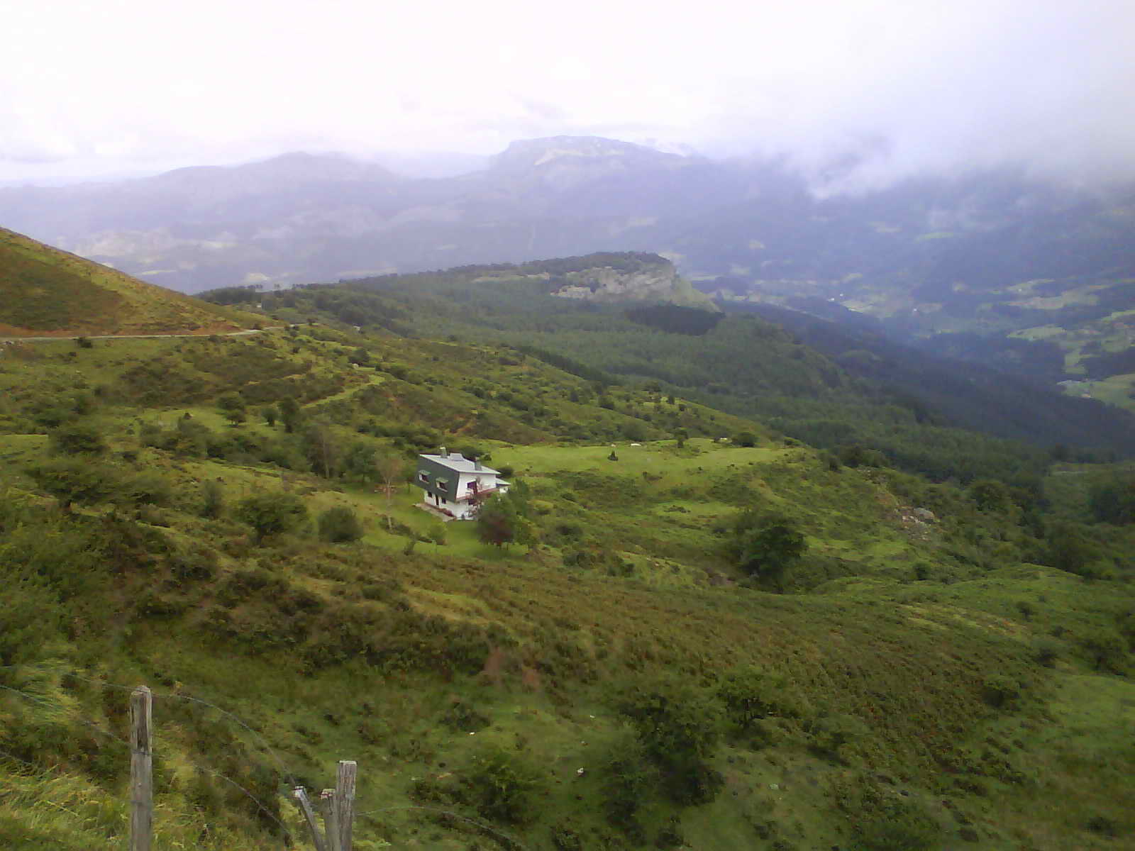 [DSC01069.JPG]