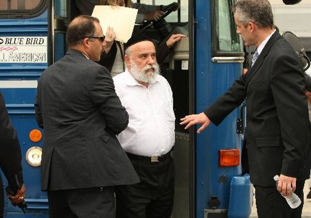 [large_NJ-corruption-kidney.JPG]