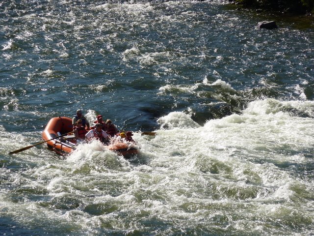 [Rogue+River+Rafting+Trips+June+21+1.jpg]