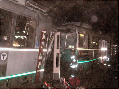 Boston Trolley Derails Boston Trolley Derails