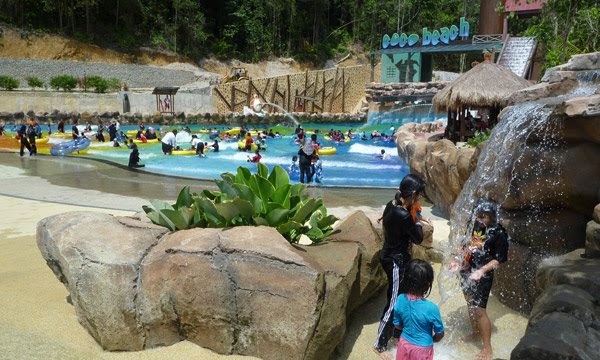My Home Homestay Kuantan,Pahang: Bukit Gambang Resort City