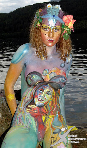 Airbrush Body Painting.