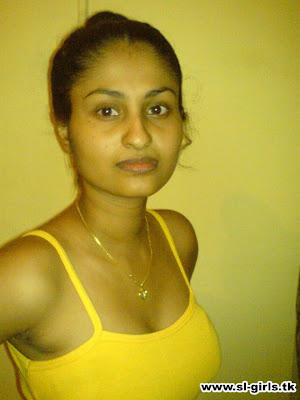 sri lanka party: school girls