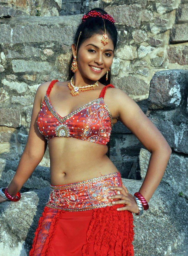 ஜொள்ளு கலந்த அரட்டை யார் யார் உள்ளே வாரிங்க.... - Page 4 Actress-Anjali-Photos-Stills