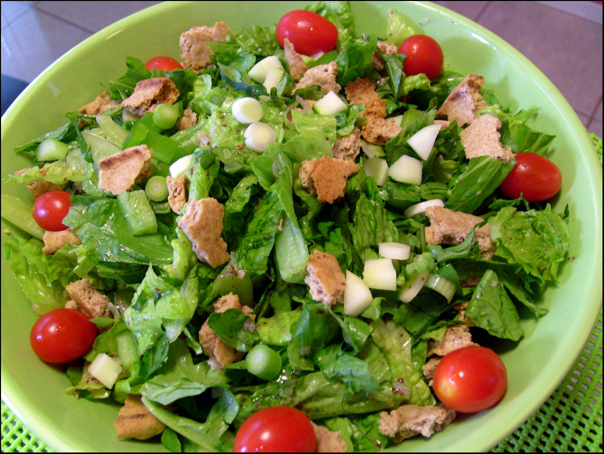 [fattoush.JPG]