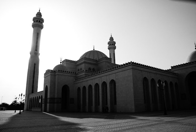 Al-Fateh Grand Mosque, Bahrain in B&W