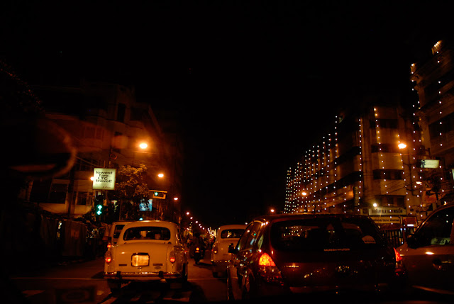 Central Avenue with the Puja decorations, Calcutta - Durga Puja 2009, Nikon D200