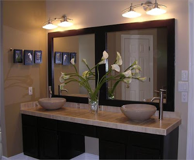 one mirror look like two: