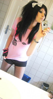 Emo Hair Styles With Image Emo Girls Hairstyle With Black Long Emo Hair Picture 6