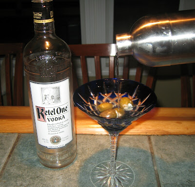 Alans+Martini+Pour.JPG