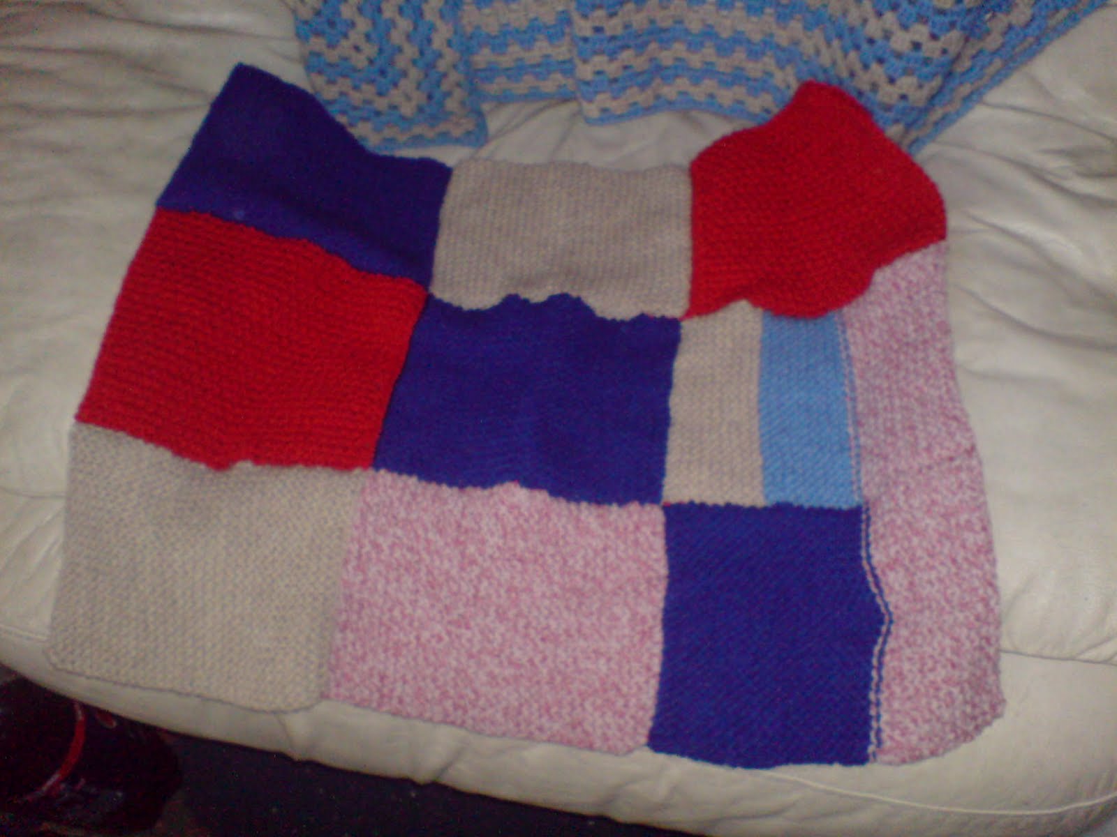 HANDMADE BY LILACANGLIA A couple of blankets I have knitted for my
