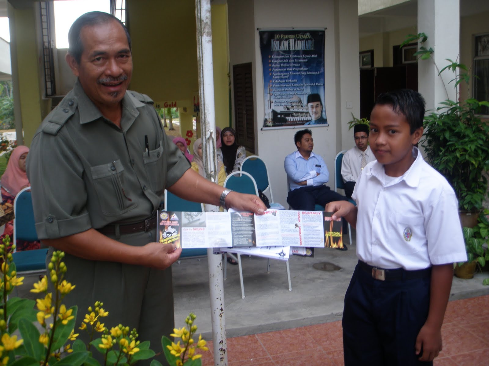 SK PULAU MANSOK, JERANTUT: Mac 2010