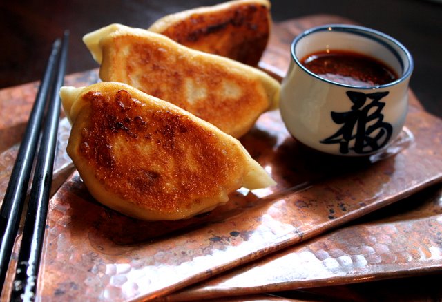 [Best+Blog+Potstickers+copper+plated.JPG]