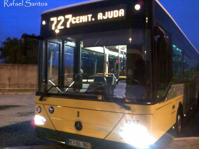[Img006+copy.jpg]