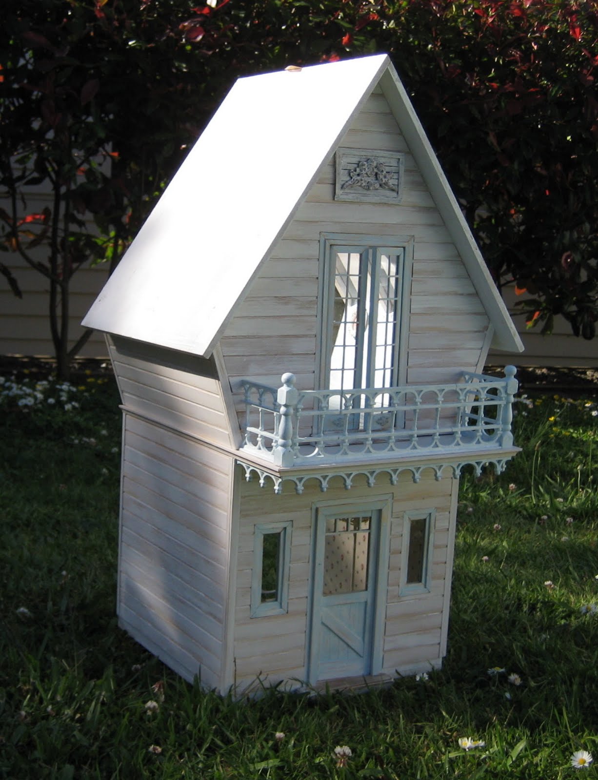 shabby house