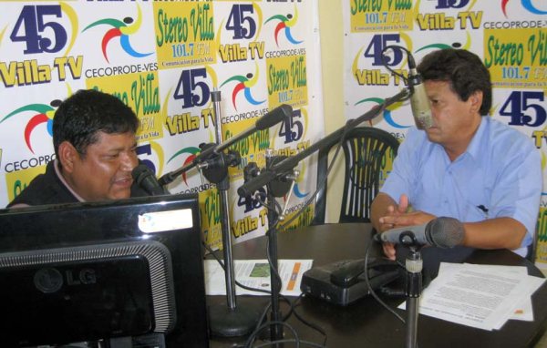 ENTREVISTA EN ESPACIO RADIAL STEREO VILLA