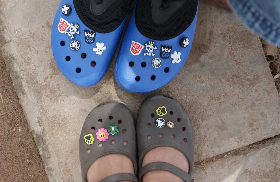 CikLilyPutih The Lifestyle Blogger Jibbitz Crocs