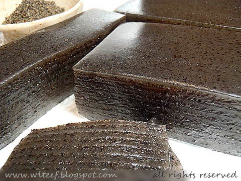 Black Sesame Roll