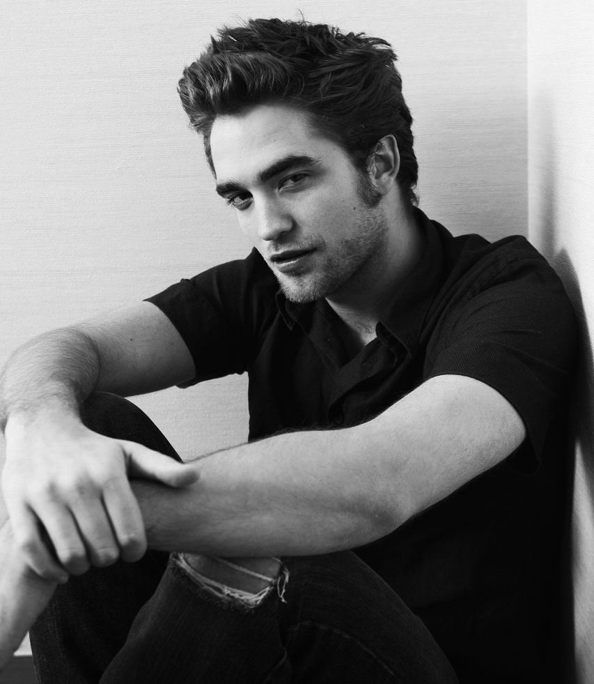 [Robert+Pattinson+should+be+illegal.jpg]