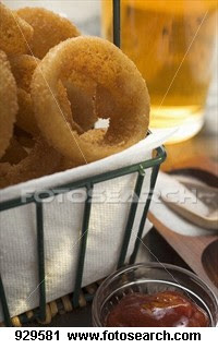 கெட்ட பசங்களுக்கு மட்டும் !  Deep-fried-onion-rings_~929581