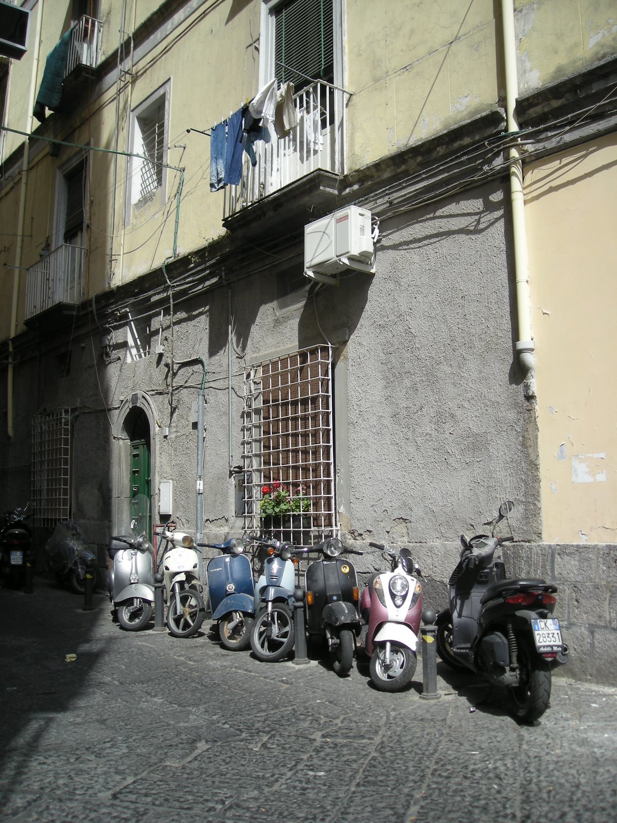[Naples+006.JPG]