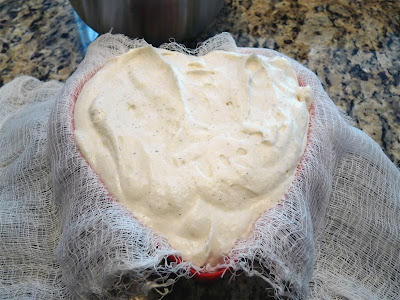Making Coeur a la Creme ButterYum