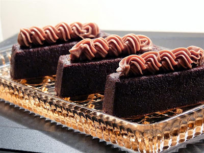 Baby Chocolate Oblivion Cakes ButterYum