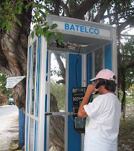 Sue Calls Dad From Staniel Cay