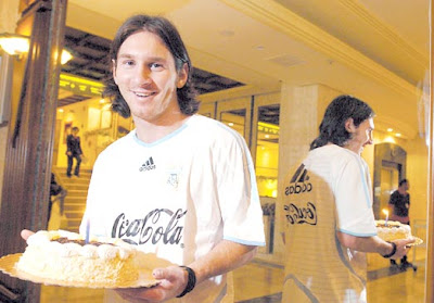 messi%2Bcumple.jpg