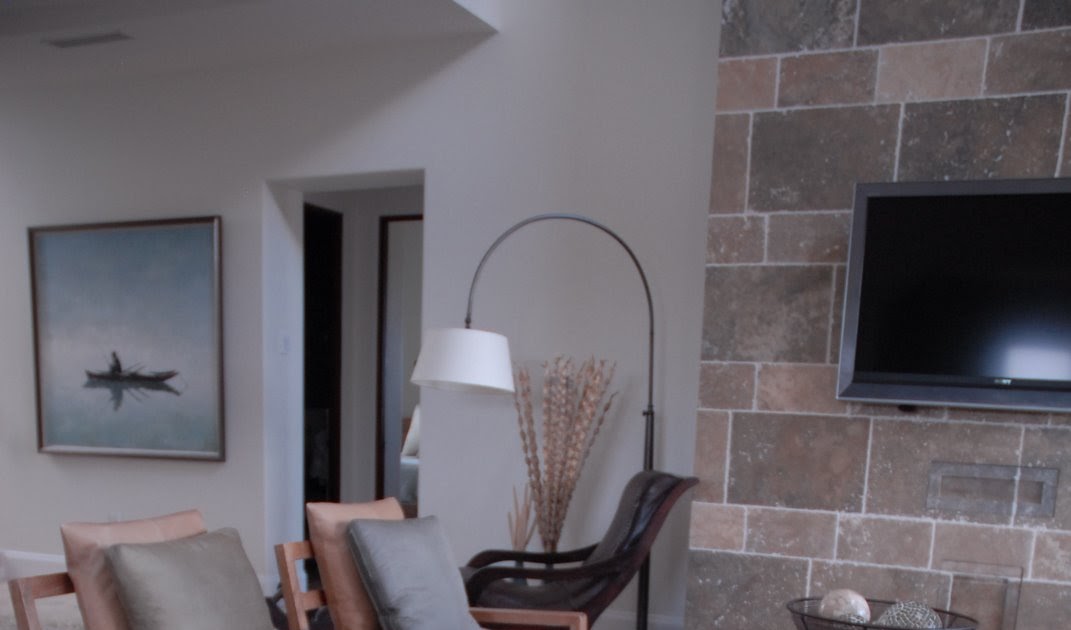 Driftwood: The perfect white paint