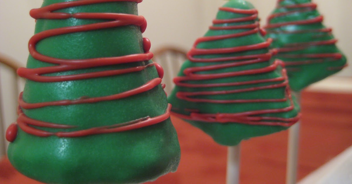 The Icing On The Cake: Christmas Tree Cake Pops