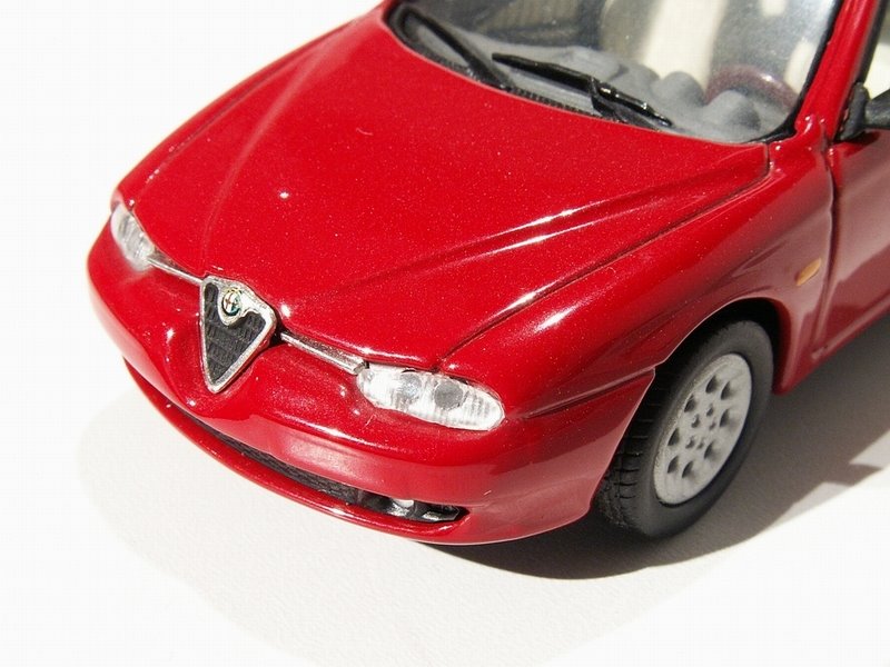[Alfa+Romeo+156+(Solido)+(05).JPG]