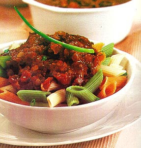 http://4.bp.blogspot.com/_1JMbLe7YqQQ/SBmsY2nVgrI/AAAAAAAAA1k/6DnApNAYyDE/s320/Penne%2Bcom%2Bmolho%2Bde%2Btomate%2Be%2Bfunghi%2Bporcini.jpg