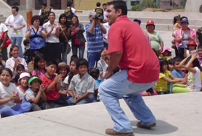 ANIMANDO A LOS NIÑOS