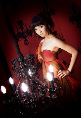 Foto Artis Cantik Bunga Zainal celebrity picture Style