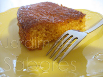Bolo de Côco e Leite Condensado