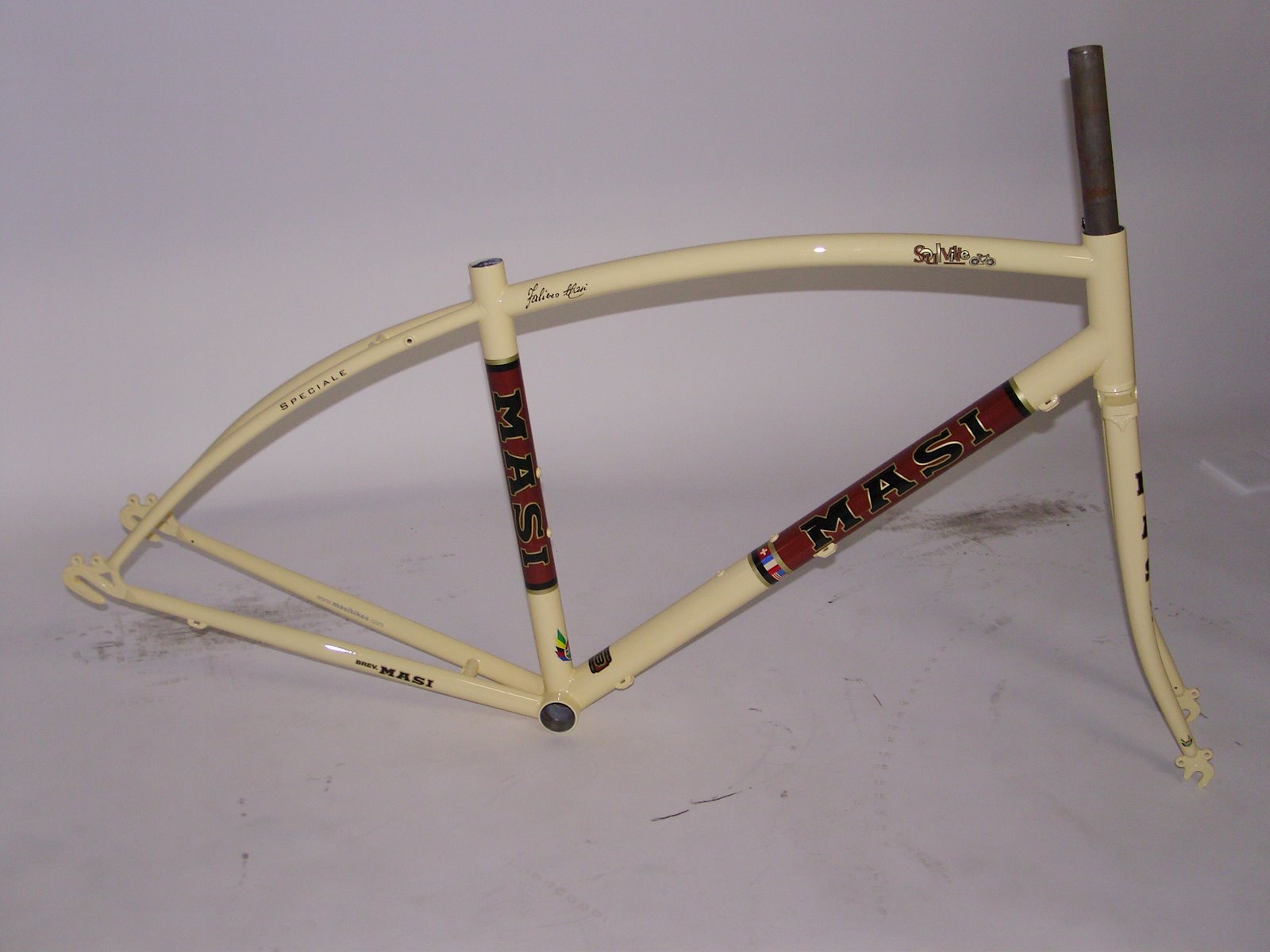 ['08+Samples+019.jpg]