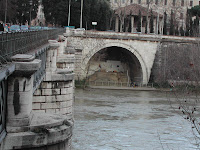 Outfall of the Cloaca Maxima, by Lalupa at Wikimedia Commons - public domain Outfall of the Cloaca Maxima, by Lalupa at Wikimedia Commons - public domain