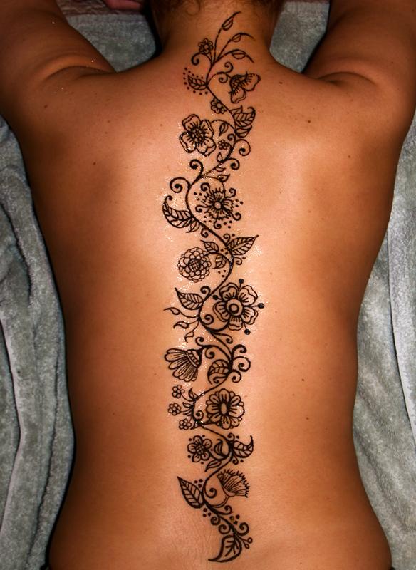 Mehndi On Back